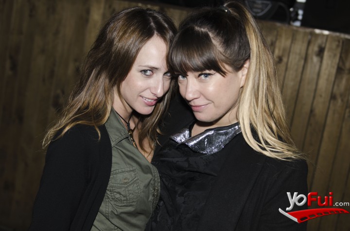 Andrea Velasco, Camila Santa Ana