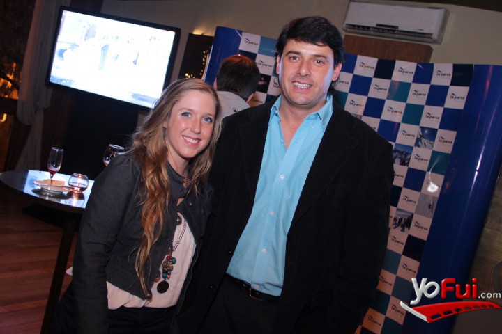Josefa Acharan, Rodrigo Barros