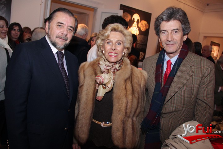Francisco Javier Court, Mary Rose McGill, Mauricio Camus