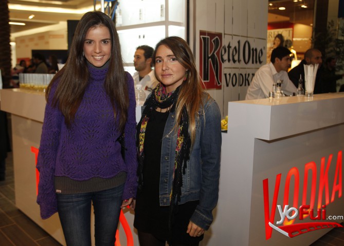 Javiera Cáceres, Rosy Riveros