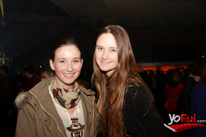 Josefina y Victoria Briones