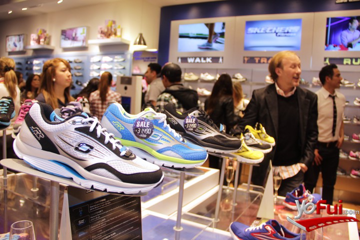 Fotografía en Inauguración Skechers en CC, Tienda Skechers