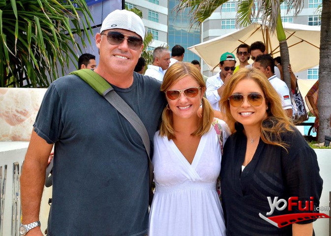 Jhon, Jacqueline Mcintery, Anita Hernández
