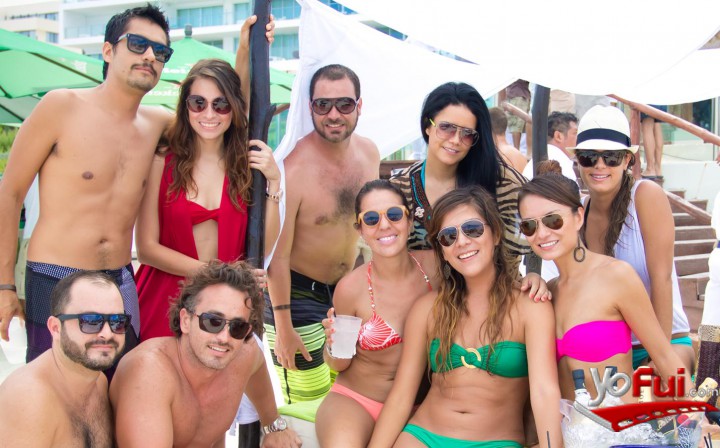 Fotografía en Cuarto  aniversario de The Beach Club @ ME, ME Cancún