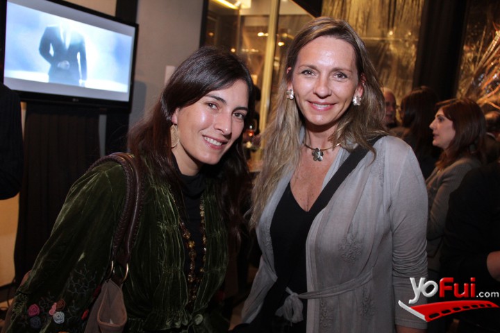 Carola Escobar, Karin Schacht