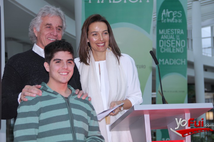 Fotografía en 4ta. version Muestra Anual de Diseño Chileno, Aires
