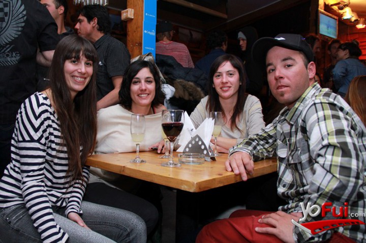 Josefina Cruz, Catalina Arana, Luciana Villanueva, Jota Hernandez