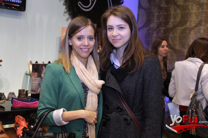 Elisa Court, Andrea Larrabe