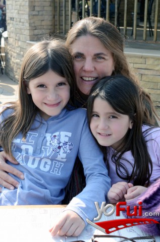 Sofia Cisternas, Maru Mazzini, Azul María Cisternas