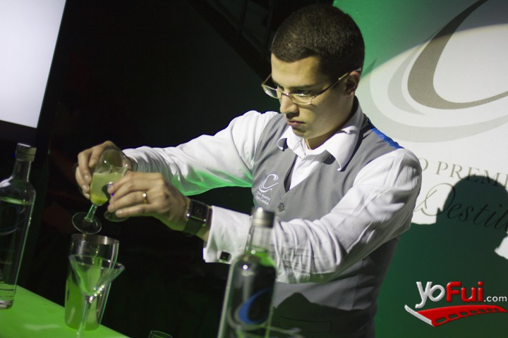 Fotografía en Lanzamiento C Pisco Premium, Bar Flamingo