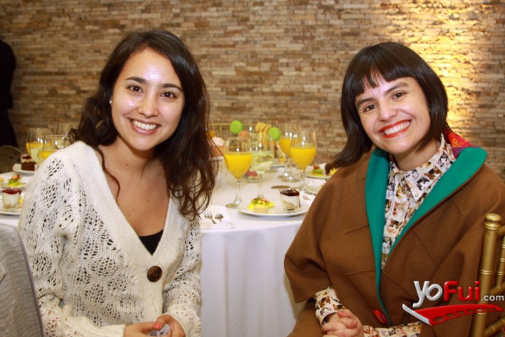 Camila Essus, Lisette Avila