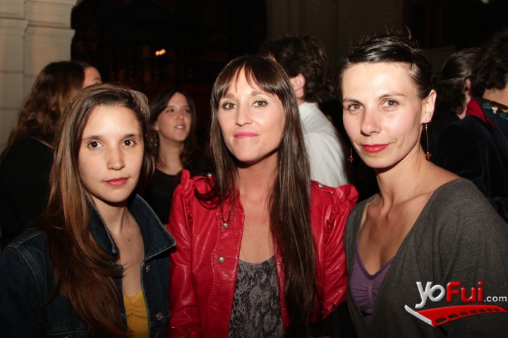 Isidora Zegers, Catalina de Tezanos-Pinto, Loreto León Vendagar