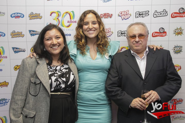 Paula Muñoz, Camila Angellini, José Valguarnera
