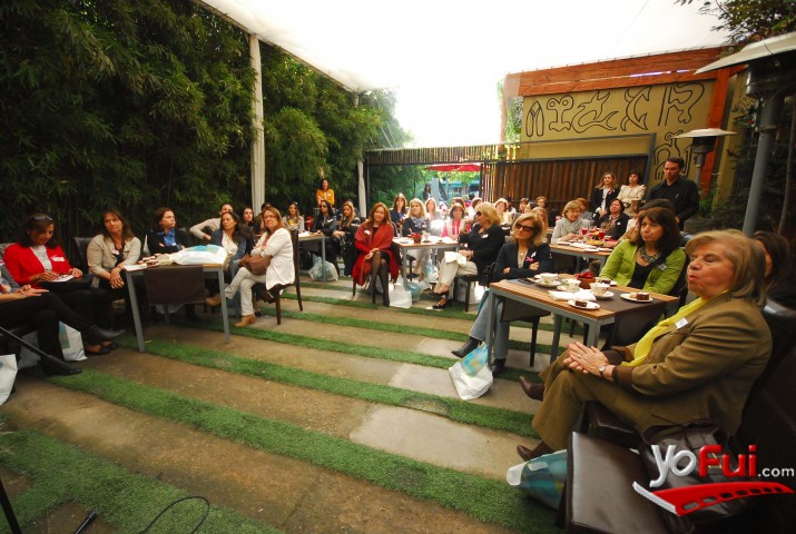 Fotografía en Conversemos un Cafe, Restaurant Toromiro
