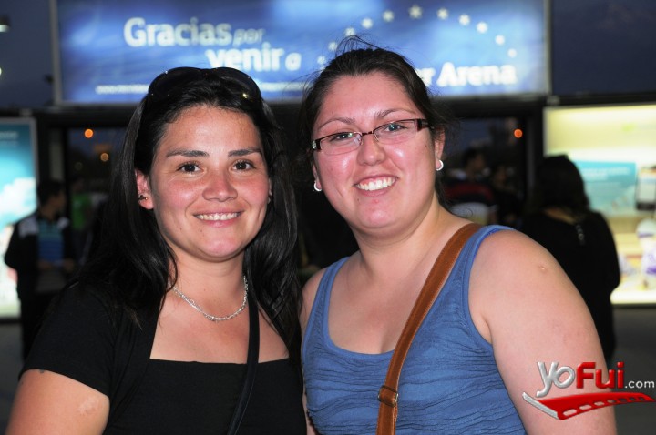 Victoria Roa, Fernanda Munizaga