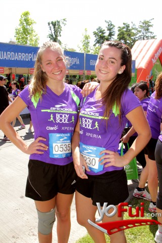 Nicole Lavanchy, Constanza Saez de Santa María