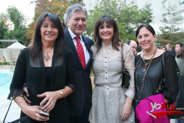 Adriana de Ascui, Alejandro Ascui, María Eugenia Goiri, Andrea Barrientos