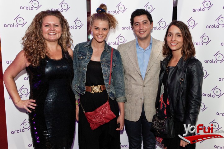 Carolina Voullieme, Josefina Montané, Lorenzo Solano, María José Bello