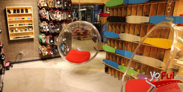 Fotografía en Inauguración Quiksilver en Alto Las Condes, Tienda Quiksilver