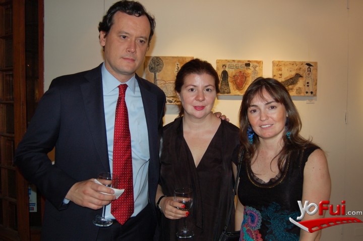 Bernardo Simian, Rosario Irarrázaval, Francisca Araya