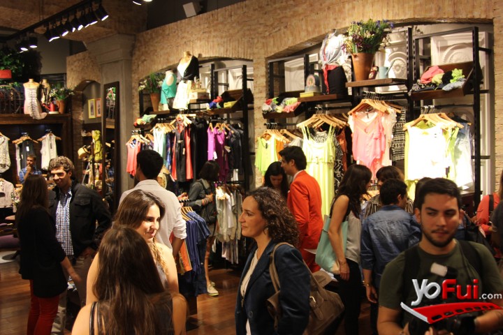 Fotografía en Inauguración Americanino en Mall Alto Las Condes, Tienda Americanino