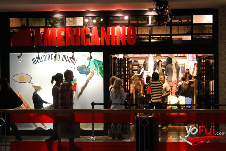 Fotografía en Inauguración Americanino en Mall Alto Las Condes, Tienda Americanino