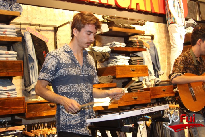 Fotografía en Inauguración Americanino en Mall Alto Las Condes, Tienda Americanino
