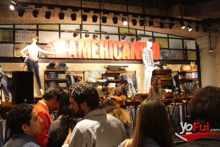 Fotografía en Inauguración Americanino en Mall Alto Las Condes, Tienda Americanino