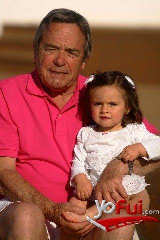 Patricio Reyes, Anastasia Bauer