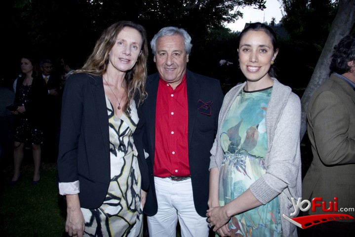 Andrea Eluchans, Cóte Evans, Andrea Vergara