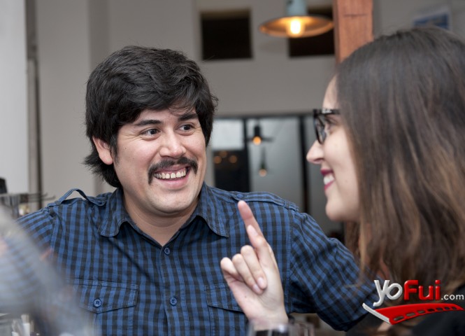 Pancho Araya, Katy Becker