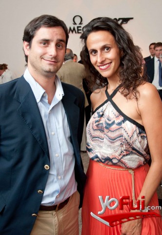 Cristián Tupper, Teresa Hales