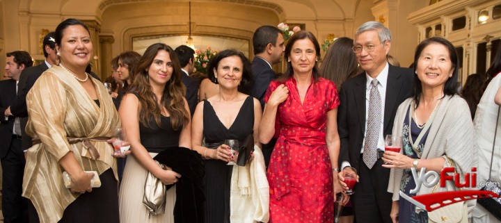 Fotografía en Gala benéfica en Teatro Municipal de Mujer Opina, Teatro Municipal