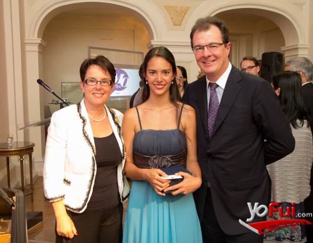 Lieve Van Eeckhout, Mahani Teave, Dirk van Eeckhou