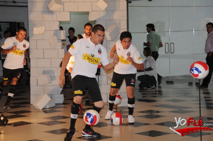 Fotografía en Lanzamiento Camiseta Colo Colo 2013, Estadio Monumental