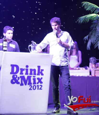 Gonzalo Feito en Bols escogió al mejor barman de Santiago