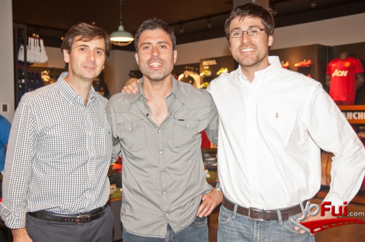 Ricardo Smith en Inauguración Nike Store