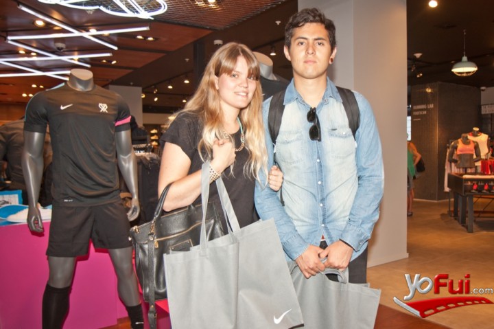 Francisco Avila en Inauguración Nike Store