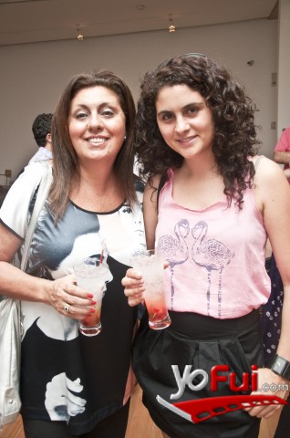 Gabriela Hales, Debora Santa Maria