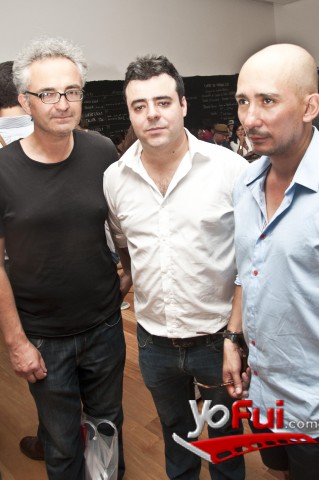 Luis Alarcón en inauguración de la Exposición Canto Visual