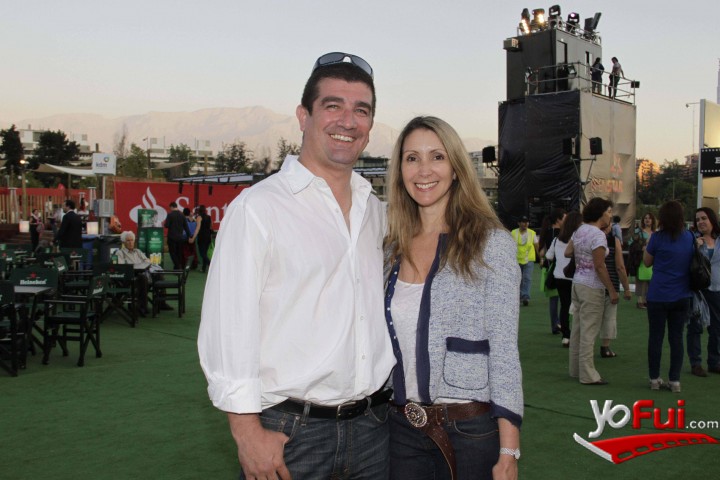 Lorraine Thomson en Celebrate southplicity en Open Star