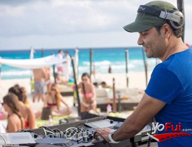Dj Carlos Velazquez