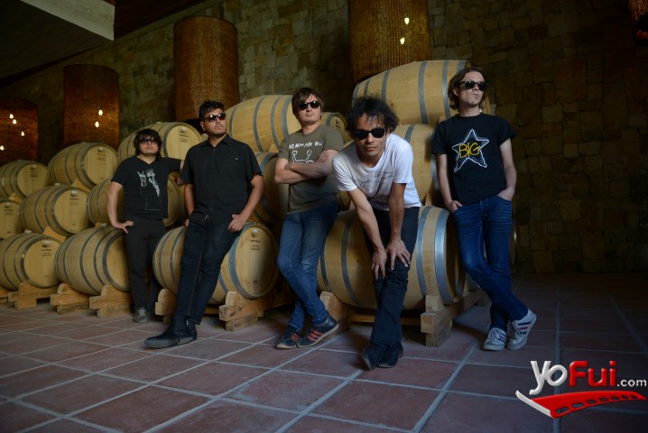 YoFui.com Los Bunkers en Pisco Elqui, Cancha de fútbol de Pisco Elqui (4209)
