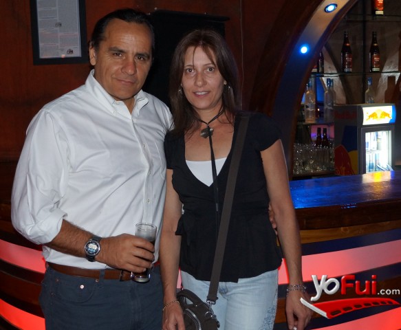 Reinaldo Rivas, Andrea Barnafi