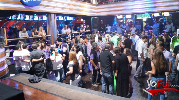 Fotografía en Fiesta Sesión Sunset 80 & 90's Dance, Pop & Wave, Club Eve