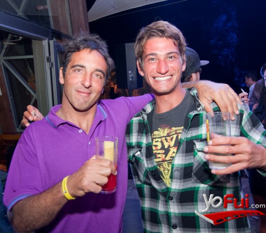 Diego Conti en Beach Party