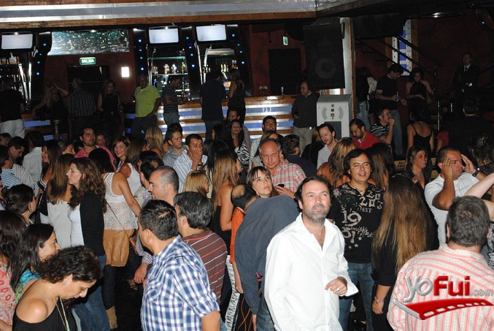 Fotografía en Sesión Sunset 80 & 90 s, Club Eve
