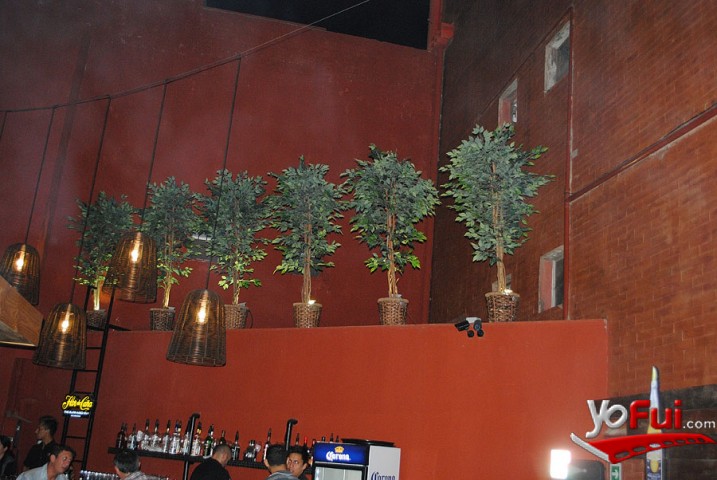 Fotografía en Sesión Sunset 80 & 90 s, Club Eve