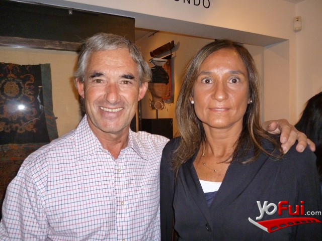 Andrea Hernández en Exposición  Viet Nam Profundo