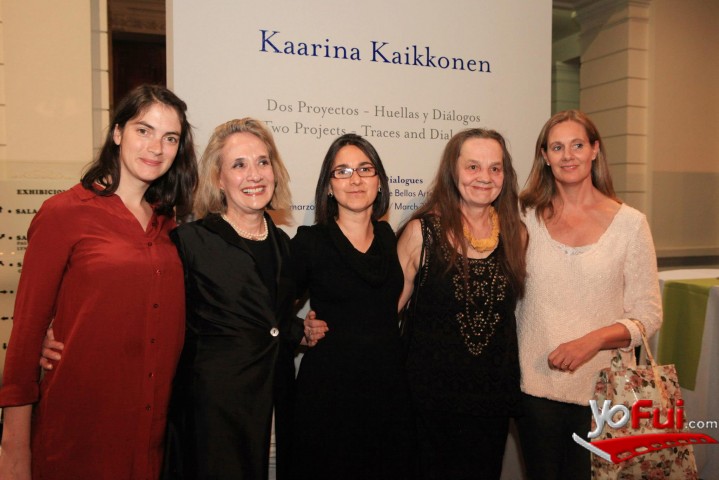 María José Bunster en Inauguración "Diálogos" de Kaarina Kaikkonen